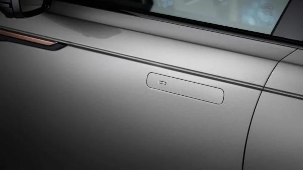 Thiết kế tay nắm cửa ẩn trong thân xe ô tô có nguy cơ bị cấm Thiết kế tay nắm cửa ẩn trong thân xe ô tô có nguy cơ bị cấm