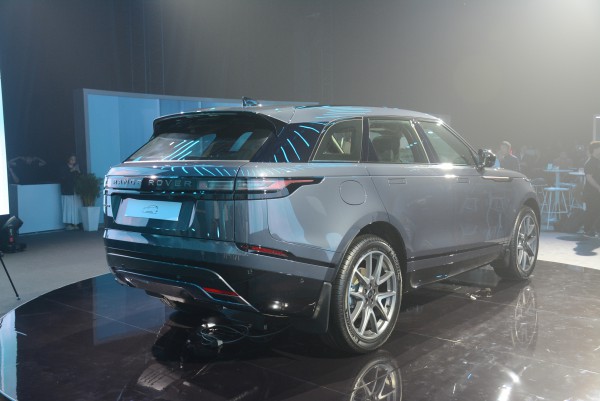 Thiết kế tay nắm cửa ẩn trong thân xe ô tô có nguy cơ bị cấm Thiết kế tay nắm cửa ẩn trong thân xe ô tô có nguy cơ bị cấm