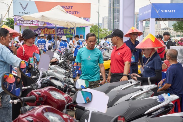 Tiêu thụ xe máy điện toàn cầu tiếp tục lập kỷ lục, Việt Nam đang ở đâu?