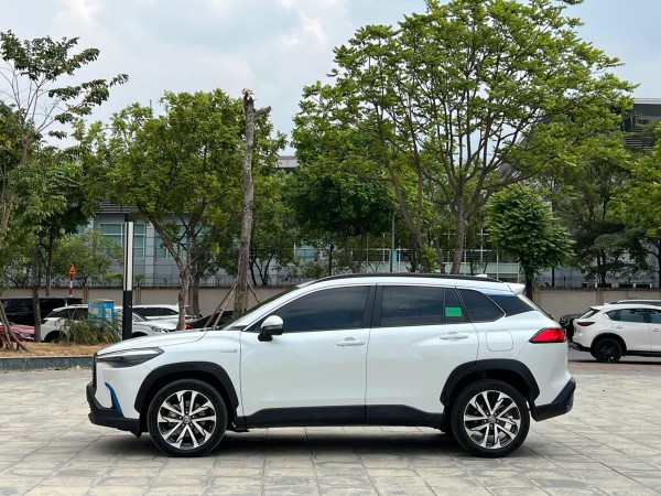 Toyota Corolla Cross hybrid sau 3 năm sử dụng giá gần 800 triệu đồng, có đáng mua?