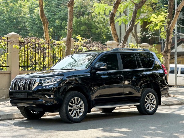 Toyota Land Cruiser Prado đã qua sử dụng 4 năm rao giá hơn 2,2 tỉ đồng Toyota Land Cruiser Prado đã qua sử dụng 4 năm rao giá hơn 2,2 tỉ đồng
