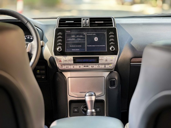 Toyota Land Cruiser Prado đã qua sử dụng 4 năm rao giá hơn 2,2 tỉ đồng Toyota Land Cruiser Prado đã qua sử dụng 4 năm rao giá hơn 2,2 tỉ đồng