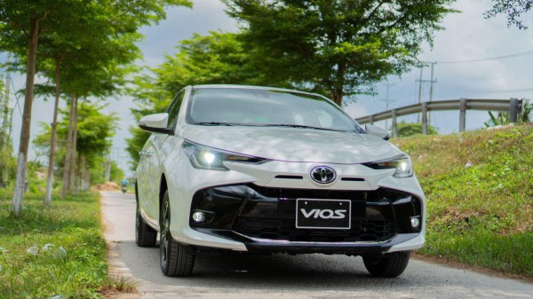 Toyota tung ưu đãi lớn cho Vios và Corolla Cross trong tháng 7