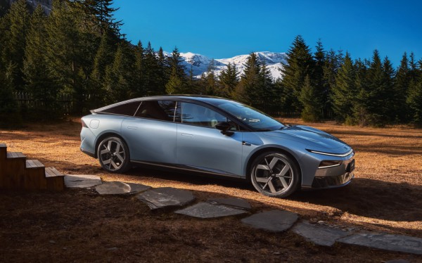 Trung Quốc tung xe hybrid có thể chạy thuần điện gần 450 km, cao hơn xe điện