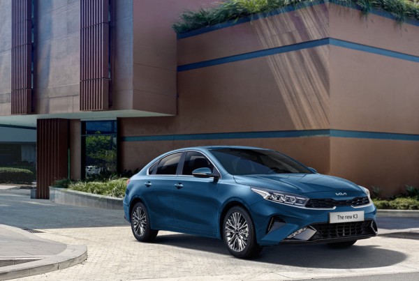 Từ lựa chọn “chuẩn mực” đến phân khúc lạc nhịp: Sedan cỡ C đang ở đâu? Từ lựa chọn “chuẩn mực” đến phân khúc lạc nhịp: Sedan cỡ C đang ở đâu?