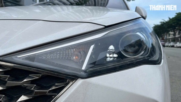 Vì sao đèn pha một số mẫu ô tô thường bị ngưng tụ hơi sương? Vì sao đèn pha một số mẫu ô tô thường bị ngưng tụ hơi sương?