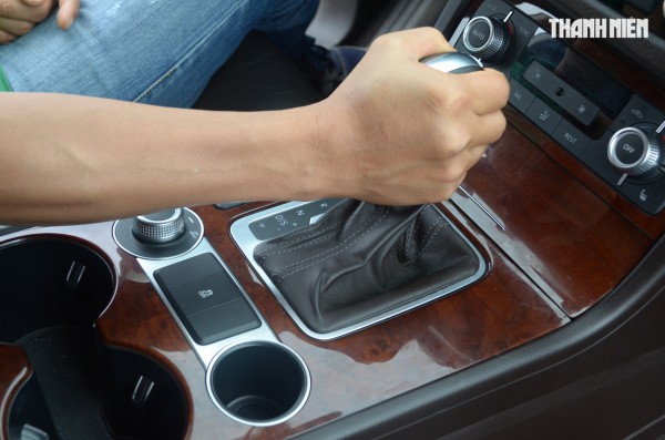 Vì sao không nên lạm dụng số D khi lái xe số tự động leo dốc cao? Vì sao không nên lạm dụng số D khi lái xe số tự động leo dốc cao?