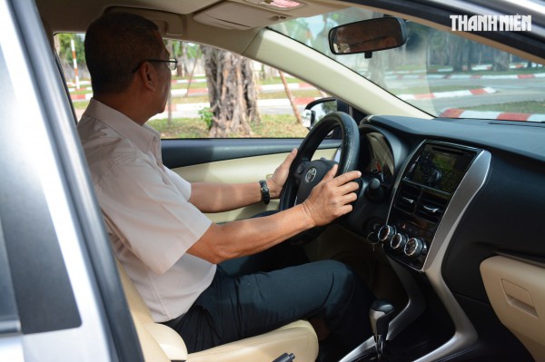 Vì sao không nên lạm dụng số D khi lái xe số tự động leo dốc cao? Vì sao không nên lạm dụng số D khi lái xe số tự động leo dốc cao?