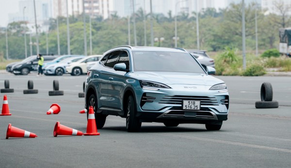 Vì sao lốp ô tô điện cần áp suất lớn hơn lốp xe thông thường?