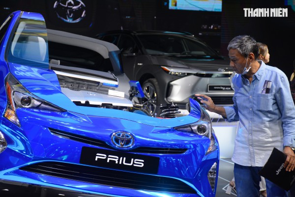 Vì sao người Việt mua ô tô hybrid ưa chuộng xe Nhật? Vì sao người Việt mua ô tô hybrid ưa chuộng xe Nhật?