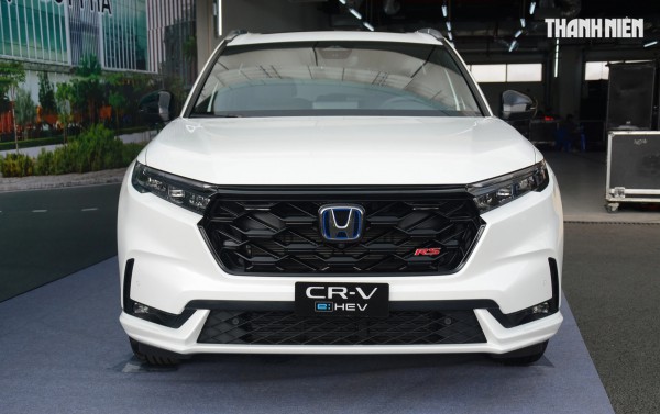 Vì sao ô tô hybrid không cần làm 'nóng máy' trước khi vận hành? Vì sao ô tô hybrid không cần làm 'nóng máy' trước khi vận hành?