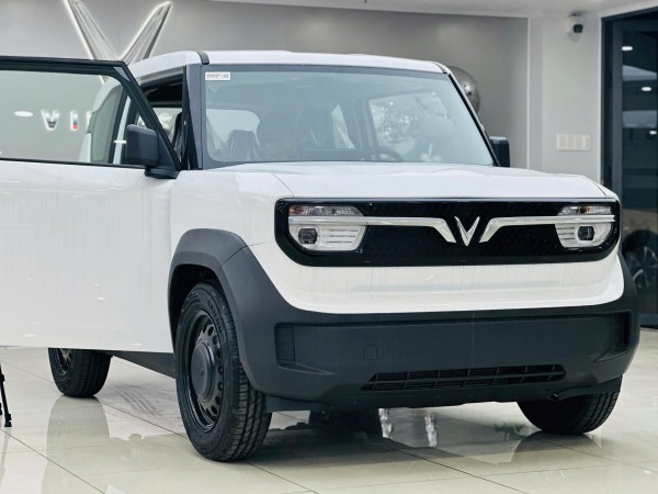 VinFast VF 3 có thêm bản Plus giàu trang bị hơn, giá dự kiến 315 triệu đồng VinFast VF 3 có thêm bản Plus giàu trang bị hơn, giá dự kiến 315 triệu đồng