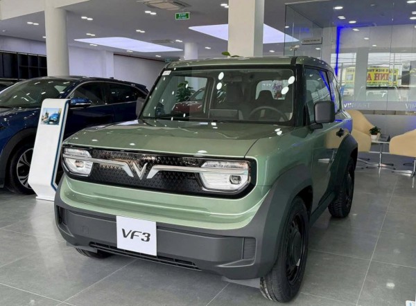 VinFast VF 3 có thêm bản Plus giàu trang bị hơn, giá dự kiến 315 triệu đồng VinFast VF 3 có thêm bản Plus giàu trang bị hơn, giá dự kiến 315 triệu đồng