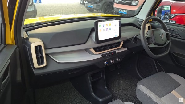 VinFast VF 3 tại Indonesia trang bị gì? VinFast VF 3 tại Indonesia trang bị gì?