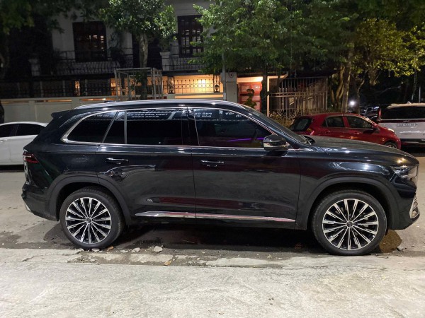 Xe Trung Quốc Geely Monjaro rớt giá gần 200 triệu sau gần một tháng lăn bánh Xe Trung Quốc Geely Monjaro rớt giá gần 200 triệu sau gần một tháng lăn bánh