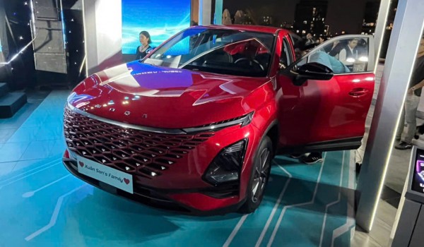 Xe Trung Quốc Omoda C5 giảm giá còn 485 triệu đồng, vẫn khó thuyết phục khách mua Xe Trung Quốc Omoda C5 giảm giá còn 485 triệu đồng, vẫn khó thuyết phục khách mua