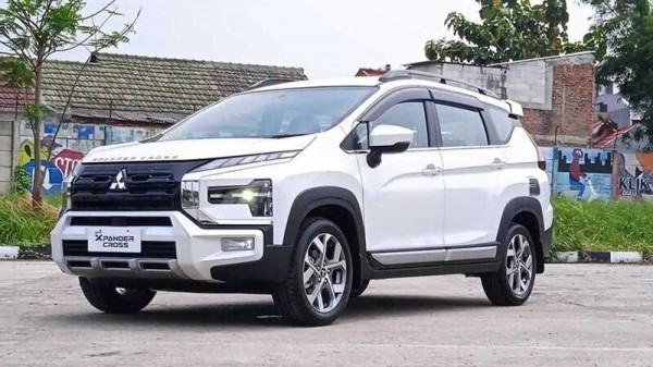 Xe bán chạy nhất của Mitsubishi tại Việt Nam gặp lỗi phải triệu hồi Xe bán chạy nhất của Mitsubishi tại Việt Nam gặp lỗi phải triệu hồi