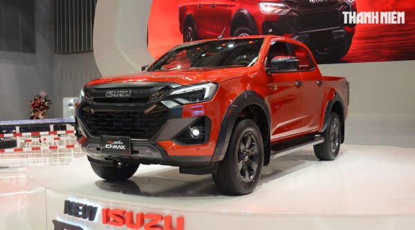 Xe bán tải: Ford Ranger bỏ xa các đối thủ ngay trong bước 'chạy đà' doanh số