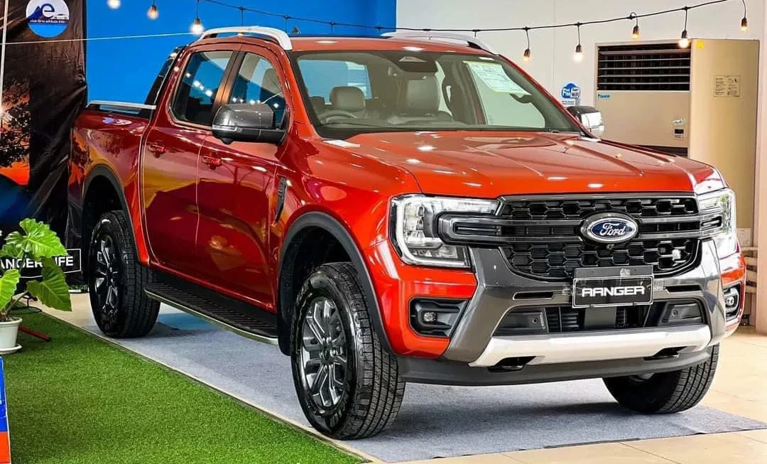 Xe bán tải tại Việt Nam: Mitsubishi Triton 'hụt hơi', Ford Ranger băng băng về đích Xe bán tải tại Việt Nam: Mitsubishi Triton 'hụt hơi', Ford Ranger băng băng về đích