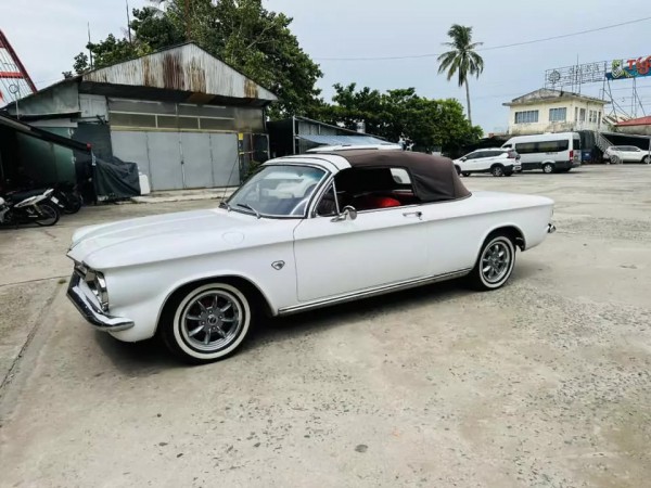 Xe cổ hàng hiếm Chevrolet Corvair Convertible 1964 tại Việt Nam