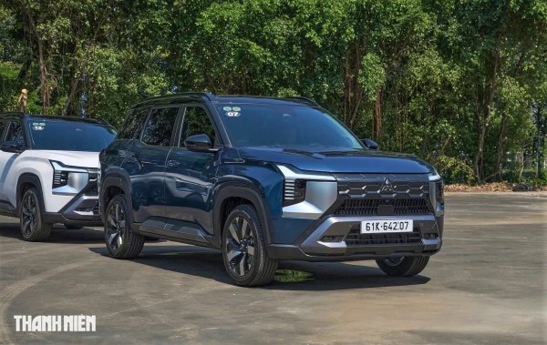 Xe crossover cỡ trung: Doanh số Ford Territory áp sát Mazda CX-5