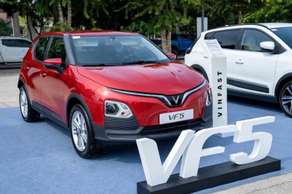 Xe điện dẫn đầu, SUV “chiếm sóng”: Thị hiếu người Việt đang dịch chuyển ra sao? Xe điện dẫn đầu, SUV “chiếm sóng”: Thị hiếu người Việt đang dịch chuyển ra sao?