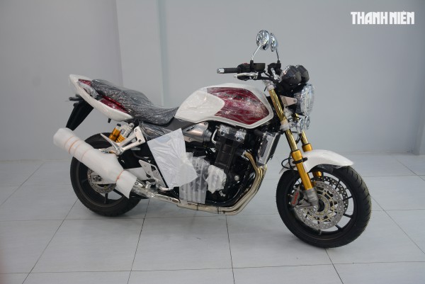 Xe hiếm Honda CB1300SF SP Final Edition về Việt Nam, chưa nóng máy đã có chủ Xe hiếm Honda CB1300SF SP Final Edition về Việt Nam, chưa nóng máy đã có chủ