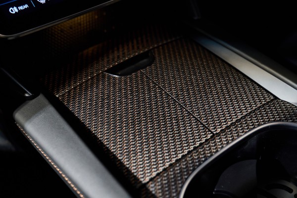 Xe mui trần hạng sang Maserati GranCabrio Folgore có giá hơn 13,3 tỉ đồng Xe mui trần hạng sang Maserati GranCabrio Folgore có giá hơn 13,3 tỉ đồng