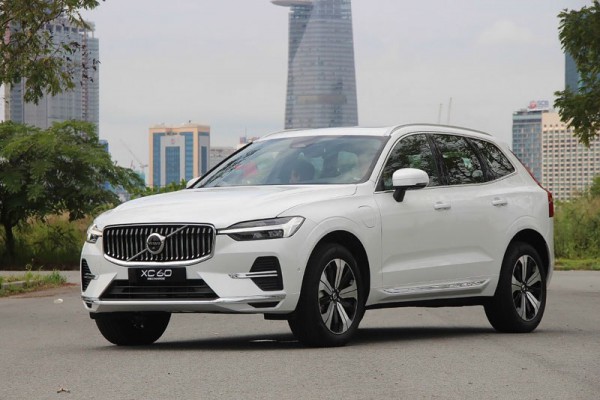 Xe sang Volvo XC60 ưu đãi lớn, giảm giá 350 triệu đồng Xe sang Volvo XC60 ưu đãi lớn, giảm giá 350 triệu đồng