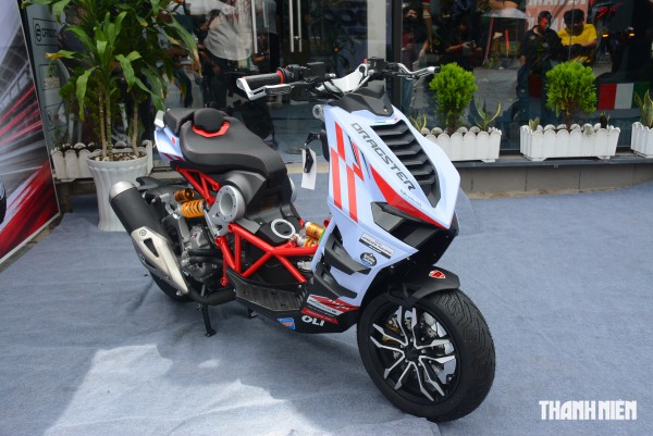 Xe tay ga Italjet Dragster 300 Gresini Edition về Việt Nam 40 chiếc, giá 225 triệu Xe tay ga Italjet Dragster 300 Gresini Edition về Việt Nam 40 chiếc, giá 225 triệu
