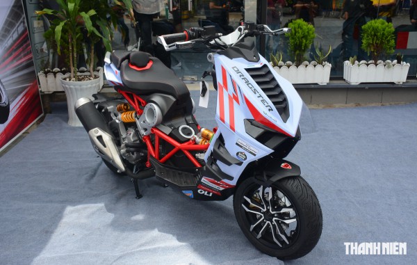 Xe tay ga Italjet Dragster 300 Gresini Edition về Việt Nam 40 chiếc, giá 225 triệu Xe tay ga Italjet Dragster 300 Gresini Edition về Việt Nam 40 chiếc, giá 225 triệu