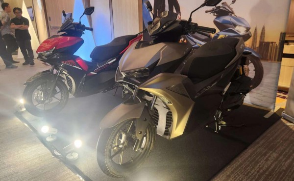 Xe tay ga 'Made in Malaysia' giá hơn 40 triệu đồng, cạnh tranh Honda Air Blade 160 Xe tay ga 'Made in Malaysia' giá hơn 40 triệu đồng, cạnh tranh Honda Air Blade 160