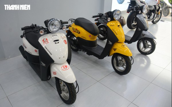 Xe tay ga tiết kiệm xăng Honda Today 50 về Việt Nam 20 chiếc Xe tay ga tiết kiệm xăng Honda Today 50 về Việt Nam 20 chiếc