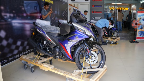 Yamaha 135LC Fi bản đặc biệt đầu tiên về Việt Nam, không dành cho số đông Yamaha 135LC Fi bản đặc biệt đầu tiên về Việt Nam, không dành cho số đông