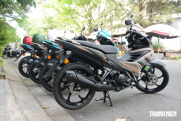 Yamaha 135LC 'Made in Malaysia' về Việt Nam đội giá gấp 3 lần vẫn hút khách mua Yamaha 135LC 'Made in Malaysia' về Việt Nam đội giá gấp 3 lần vẫn hút khách mua