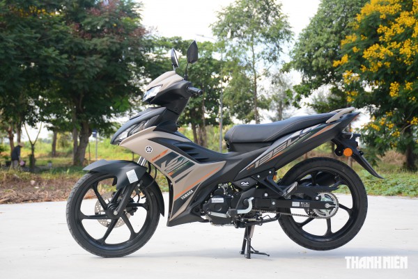 Yamaha 135LC 'Made in Malaysia' về Việt Nam đội giá gấp 3 lần vẫn hút khách mua Yamaha 135LC 'Made in Malaysia' về Việt Nam đội giá gấp 3 lần vẫn hút khách mua