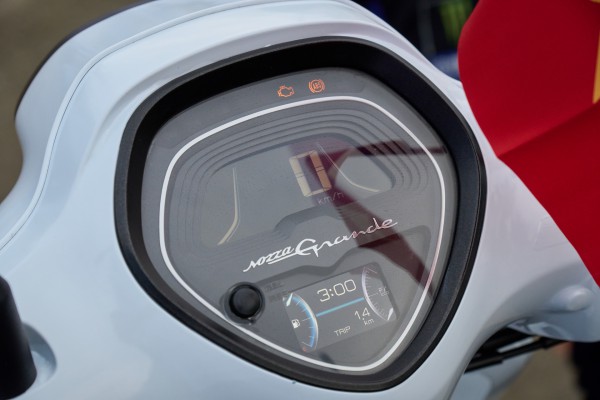 Yamaha Grande: Tiết kiệm xăng nhưng chạy có bốc? Yamaha Grande: Tiết kiệm xăng nhưng chạy có bốc?