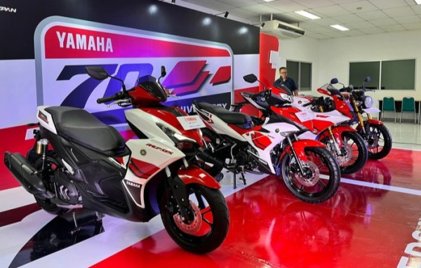 Yamaha trình làng dàn xe phiên bản đặc biệt, kỷ niệm 70 năm Yamaha trình làng dàn xe phiên bản đặc biệt, kỷ niệm 70 năm