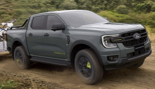 Đáp trả Toyota Hilux, Ford Ranger có bản nâng cấp bỏ động cơ tăng áp kép Đáp trả Toyota Hilux, Ford Ranger có bản nâng cấp bỏ động cơ tăng áp kép
