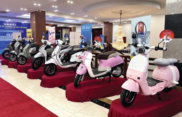 Để ngành công nghiệp xe máy điện bứt phá Để ngành công nghiệp xe máy điện bứt phá