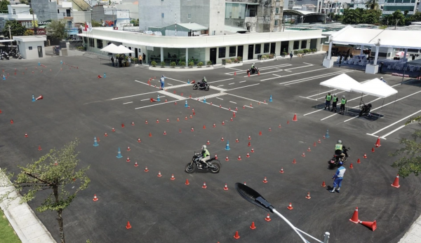 Đề xuất thêm bài sát hạch thực hành, thi giấy phép lái xe máy sẽ khó hơn