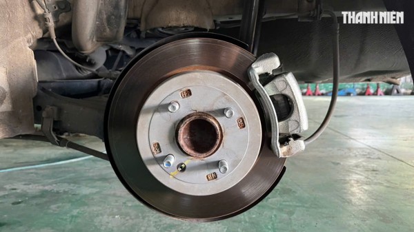 Đĩa phanh ô tô bị gỉ sét liệu có nguy hiểm, cách khắc phục và ngăn ngừa? Đĩa phanh ô tô bị gỉ sét liệu có nguy hiểm, cách khắc phục và ngăn ngừa?