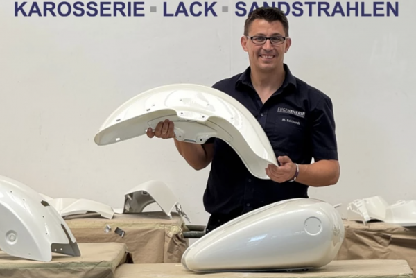 Điểm đặc biệt trên chiếc BMW R 18 Transcontinental tặng Giáo hoàng Leo XIV Điểm đặc biệt trên chiếc BMW R 18 Transcontinental tặng Giáo hoàng Leo XIV