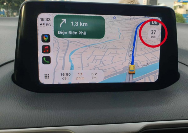 Điểm trừ của Google Maps ứng dụng trên ô tô