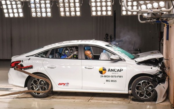 Ô tô MG gặp lỗi an toàn nghiêm trọng, bị khuyến cáo không nên mua Ô tô MG gặp lỗi an toàn nghiêm trọng, bị khuyến cáo không nên mua