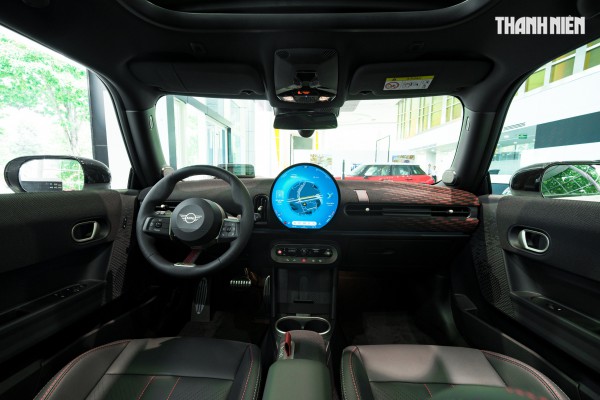 Ô tô cỡ nhỏ đậm chất chơi MINI John Cooper Works 2025 có gì mới?