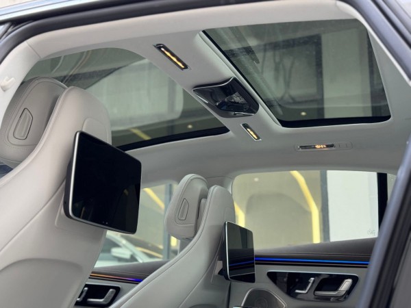 Ô tô điện Mercedes rớt giá 2,45 tỉ đồng sau khi lăn bánh 1.500 km