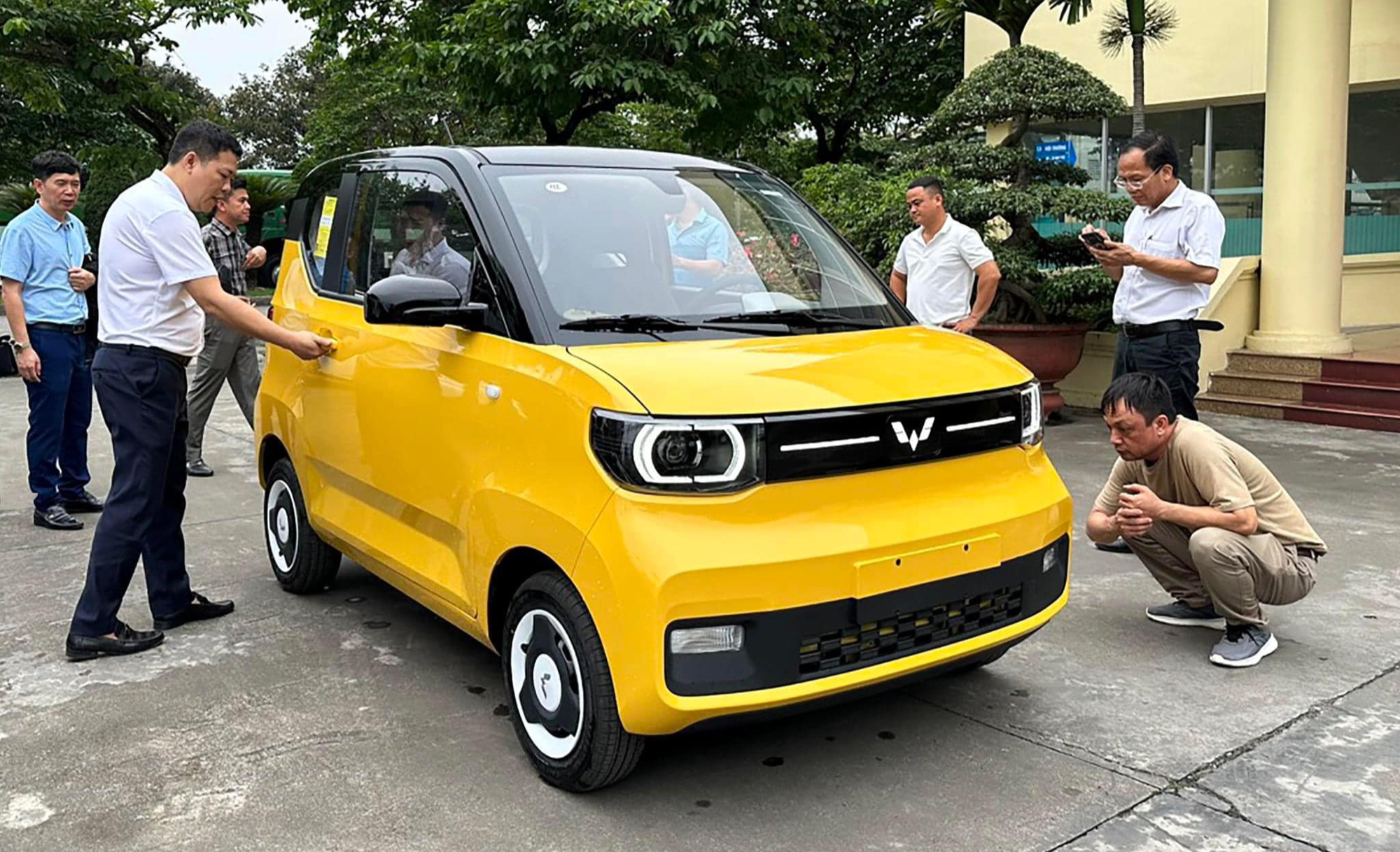 Ô tô điện giá rẻ Wuling Hongguang Mini EV xuất hiện tại Việt Nam