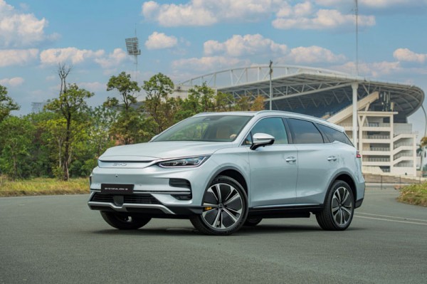 Ô tô điện trang bị bộ pin lớn gây tốn kém và lãng phí? Ô tô điện trang bị bộ pin lớn gây tốn kém và lãng phí?