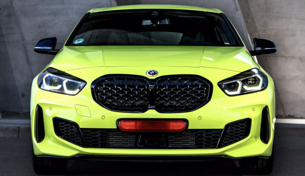 Ô tô lắp đèn phanh phía trước có thể giảm nguy cơ tai nạn giao thông Ô tô lắp đèn phanh phía trước có thể giảm nguy cơ tai nạn giao thông